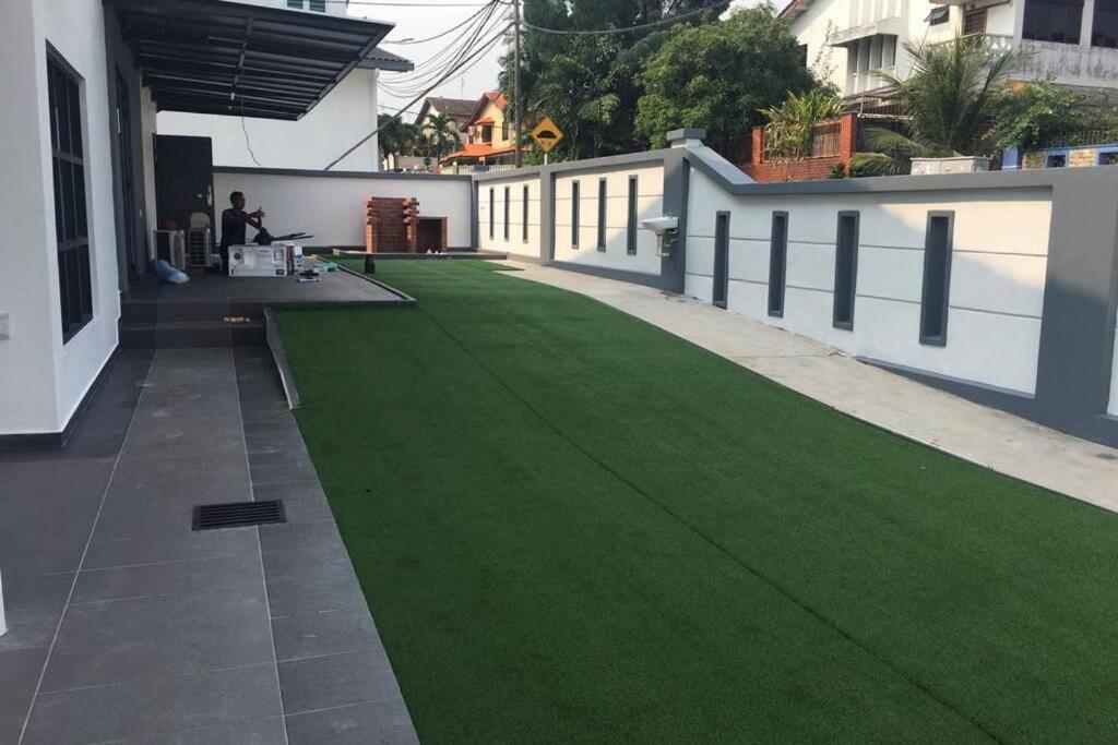 22Pax :Taman Pelangi Party House Nearby Midvelly Villa Johor Bahru Eksteriør billede
